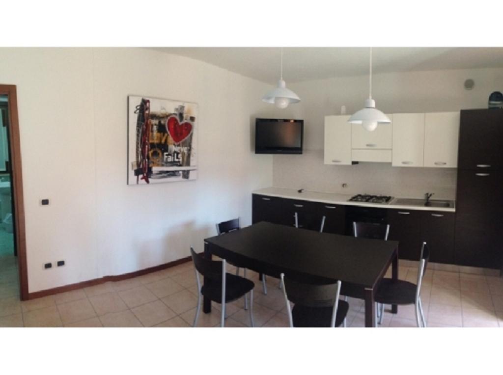 Casa Lavoro Vancanza Apartment Castelnuovo del Garda Luaran gambar