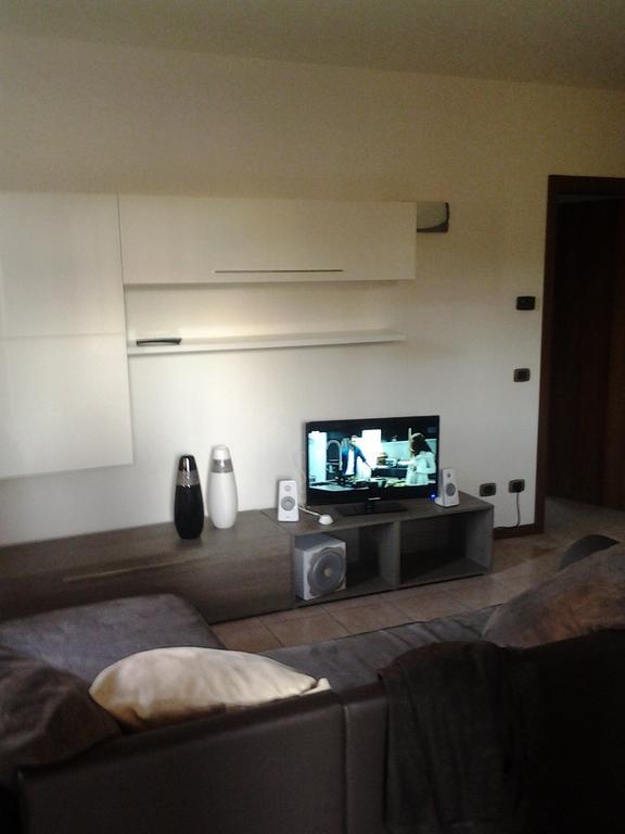 Casa Lavoro Vancanza Apartment Castelnuovo del Garda Bilik gambar